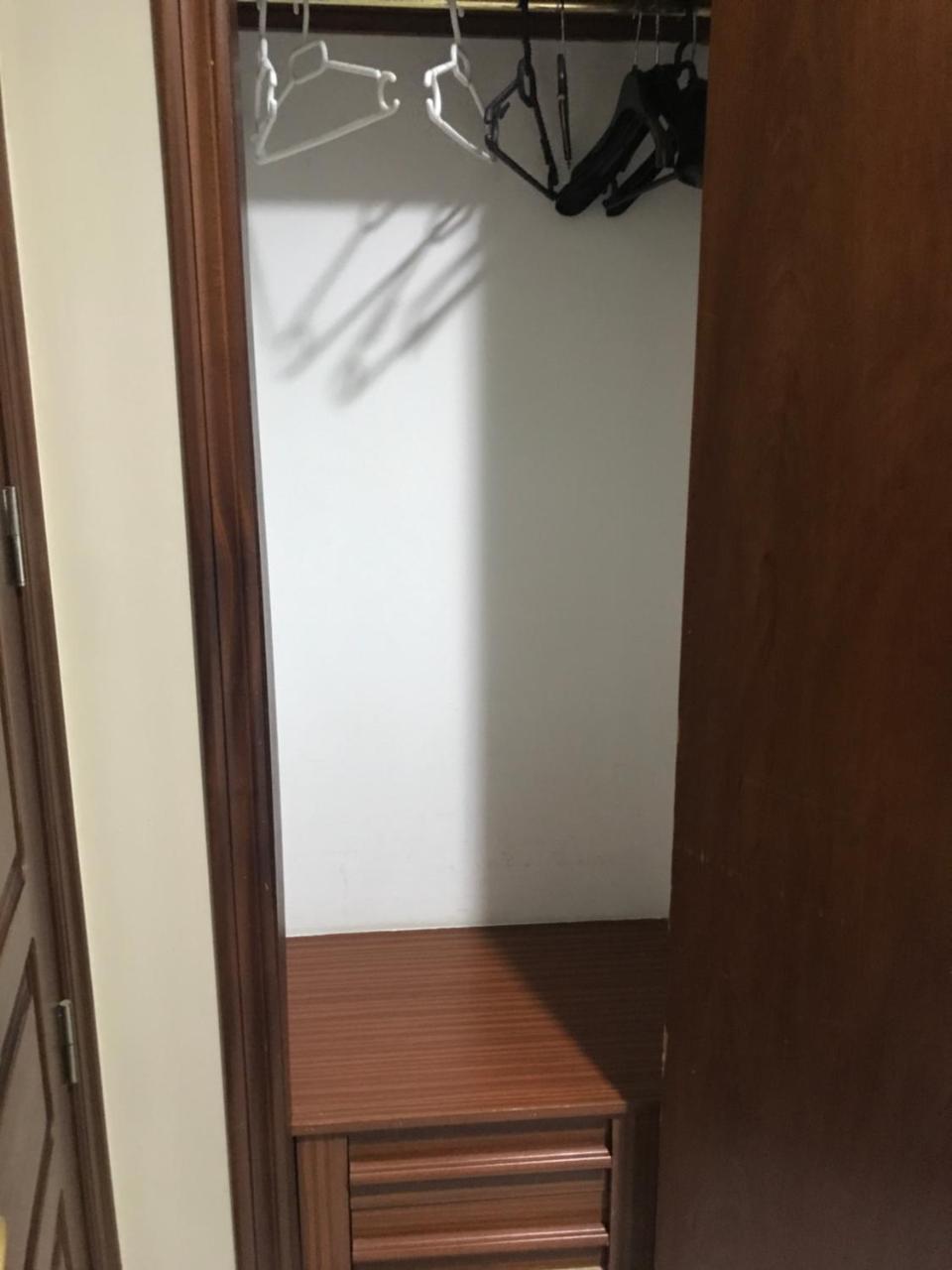 Pensión Puerta Carmona 2*